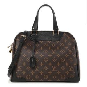 Louis Vuitton Monogram
Noir Retiro NM MM